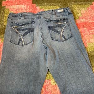 Seven jeans. Size 26